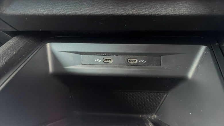 SEAT Leon 1.0 eTSI FR 5dr DSG Petrol Hatchback